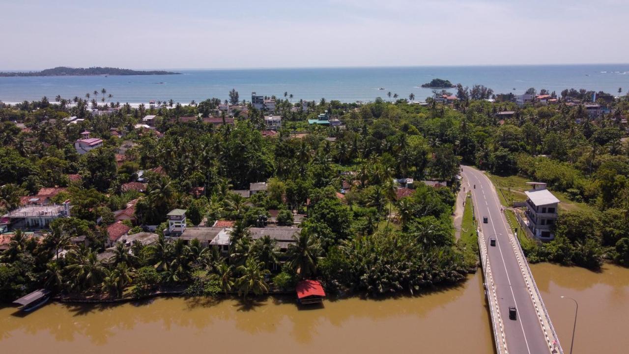 Luvi Lucas River Side فيليغاما المظهر الخارجي الصورة