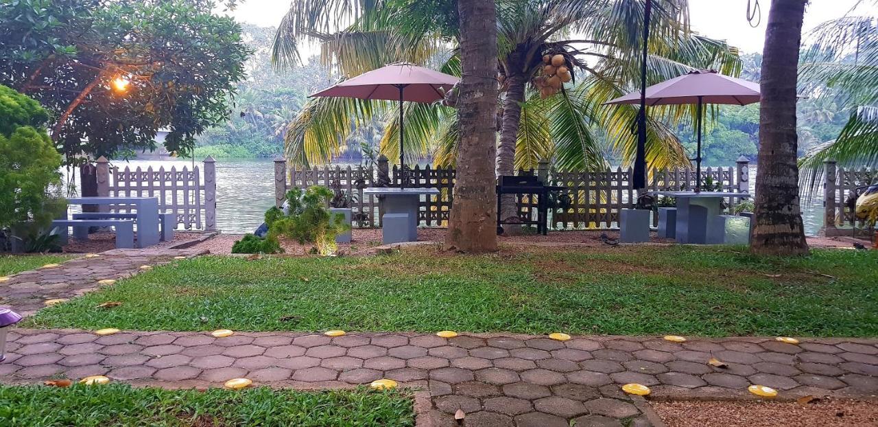 Luvi Lucas River Side فيليغاما المظهر الخارجي الصورة